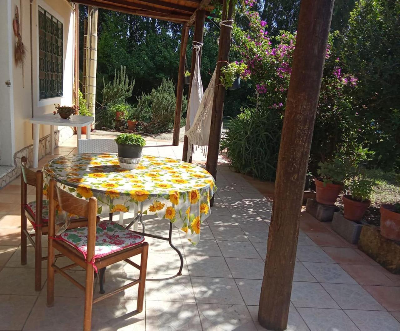 Isuedda Villa Marrùbiu Buitenkant foto